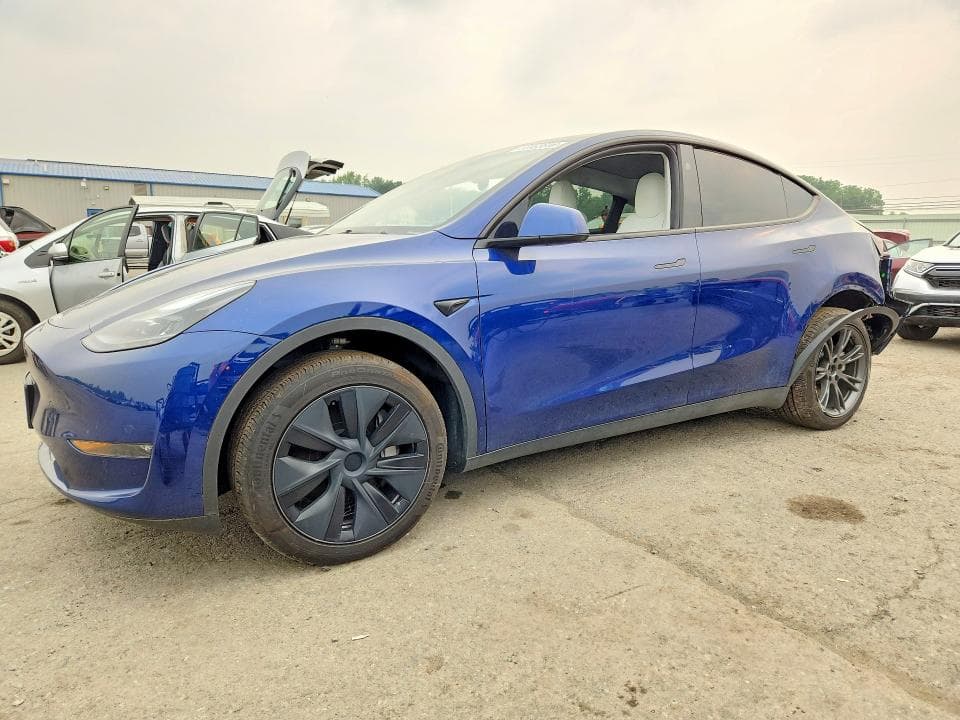2024 TESLA MODEL Y - 1