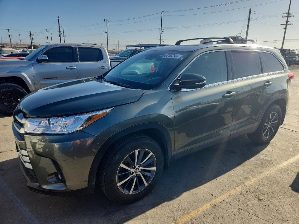 2019 TOYOTA HIGHLANDER XLE XLE - 1