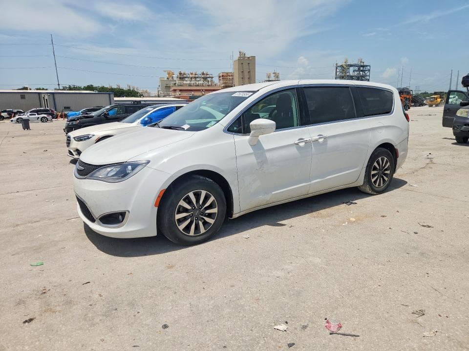 2018 CHRYSLER PACIFICA TOURING PLUS - 1