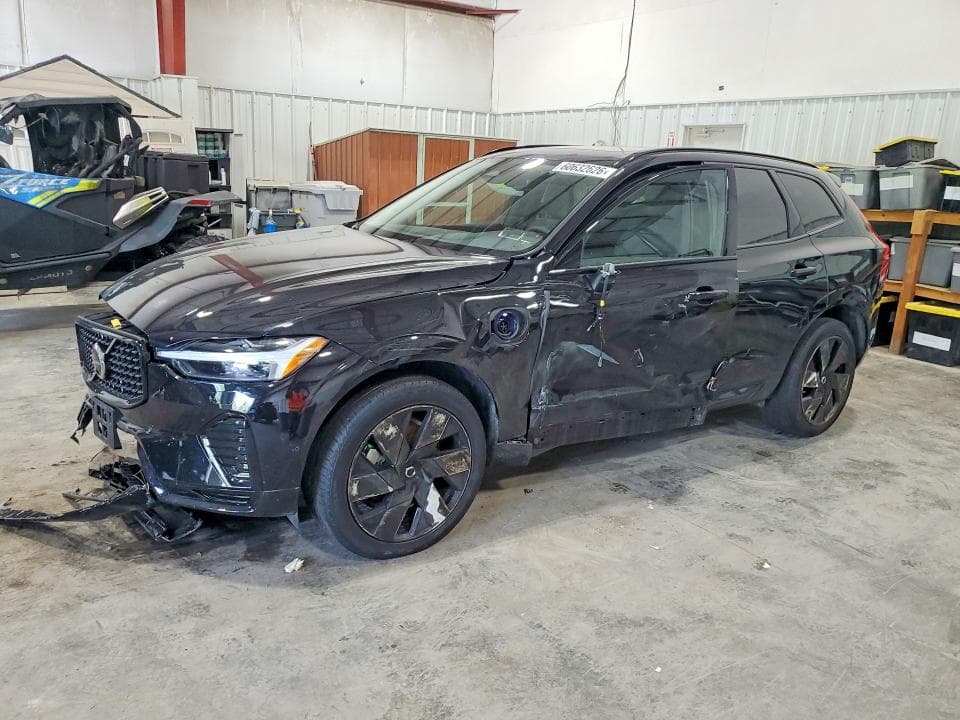 2024 VOLVO XC60 PLUS - 1