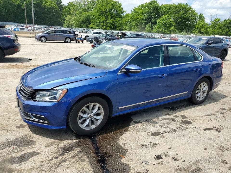 2017 VOLKSWAGEN PASSAT S - 1