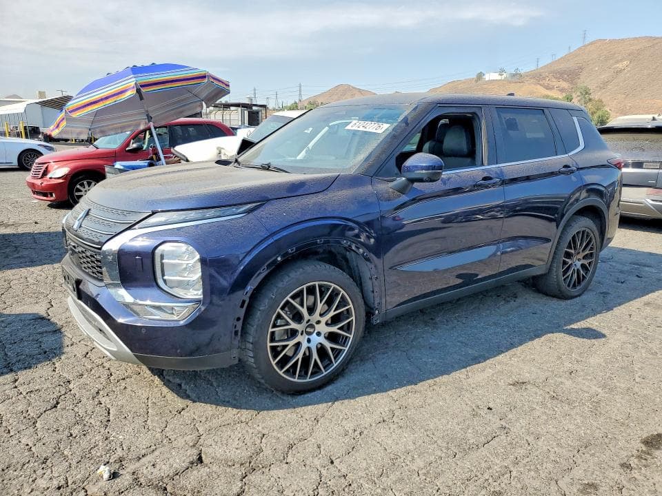 2022 MITSUBISHI OUTLANDER SE - 1