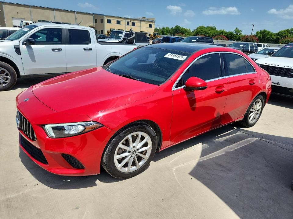 2020 MERCEDES-BENZ A 220 - 1