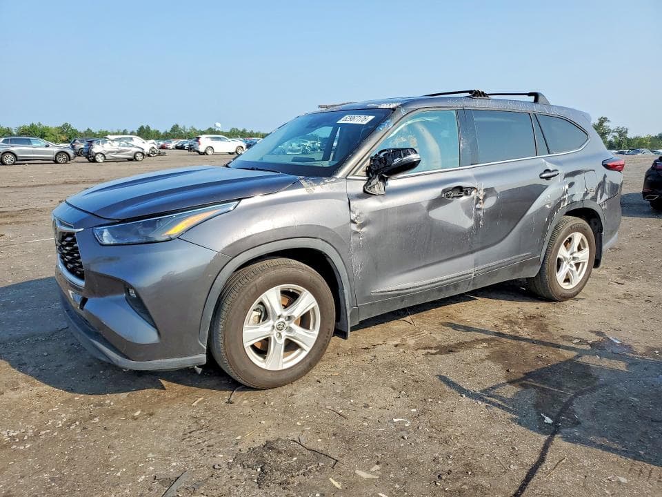 2022 TOYOTA HIGHLANDER - 1