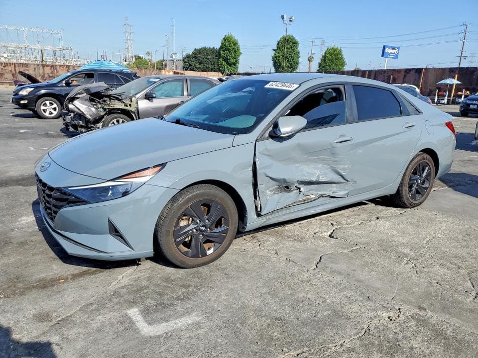 2022 HYUNDAI ELANTRA SEL - 1