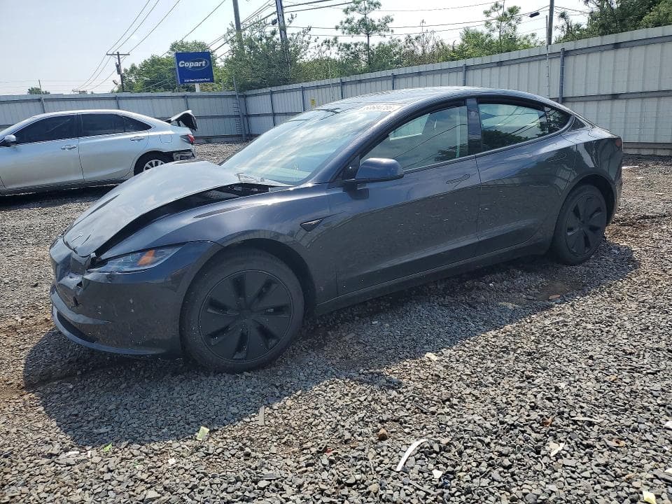 2025 TESLA MODEL 3 - 1