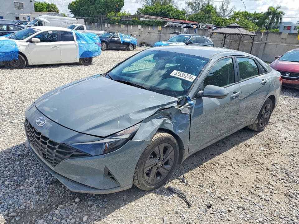 2022 HYUNDAI ELANTRA SEL - 1