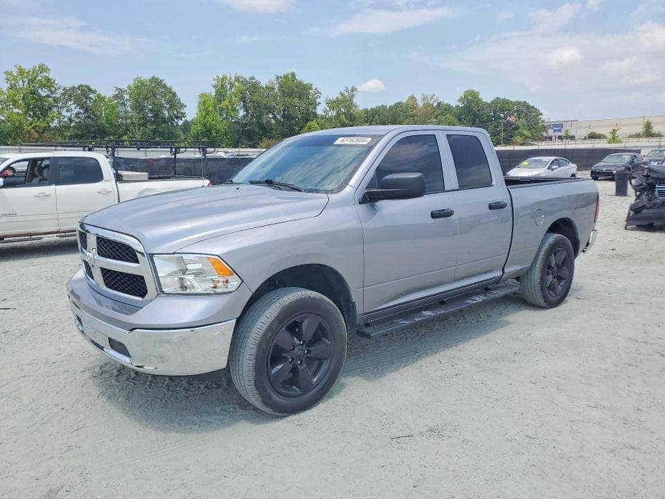 2024 RAM 1500 CLASSIC SLT - 1