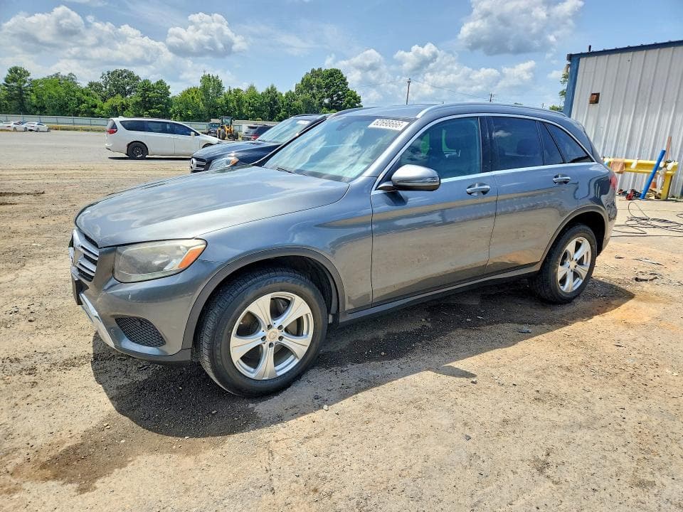 2017 MERCEDES-BENZ GLC 300 - 1