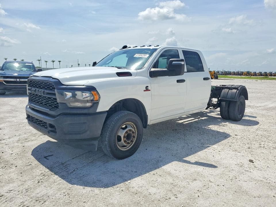 2024 RAM 3500 TRADESMAN - 1