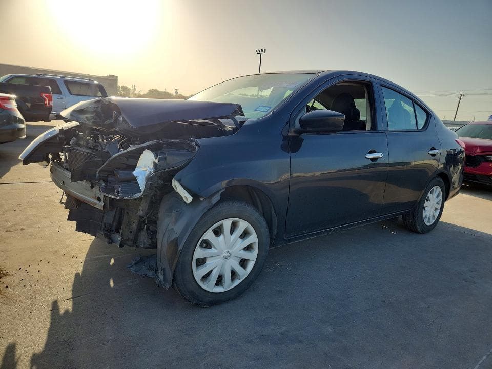 2017 NISSAN VERSA 1.6 SV - 1