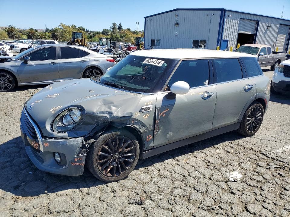 2017 MINI COOPER CLUBMAN - 1