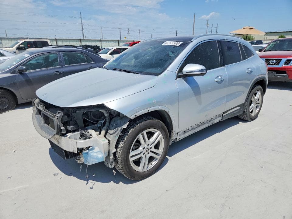 2021 MERCEDES-BENZ GLA 250 - 1