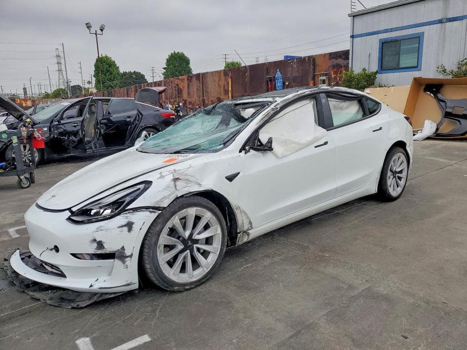 2023 TESLA MODEL 3 - 1