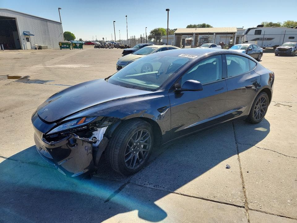 2025 TESLA MODEL 3 - 1