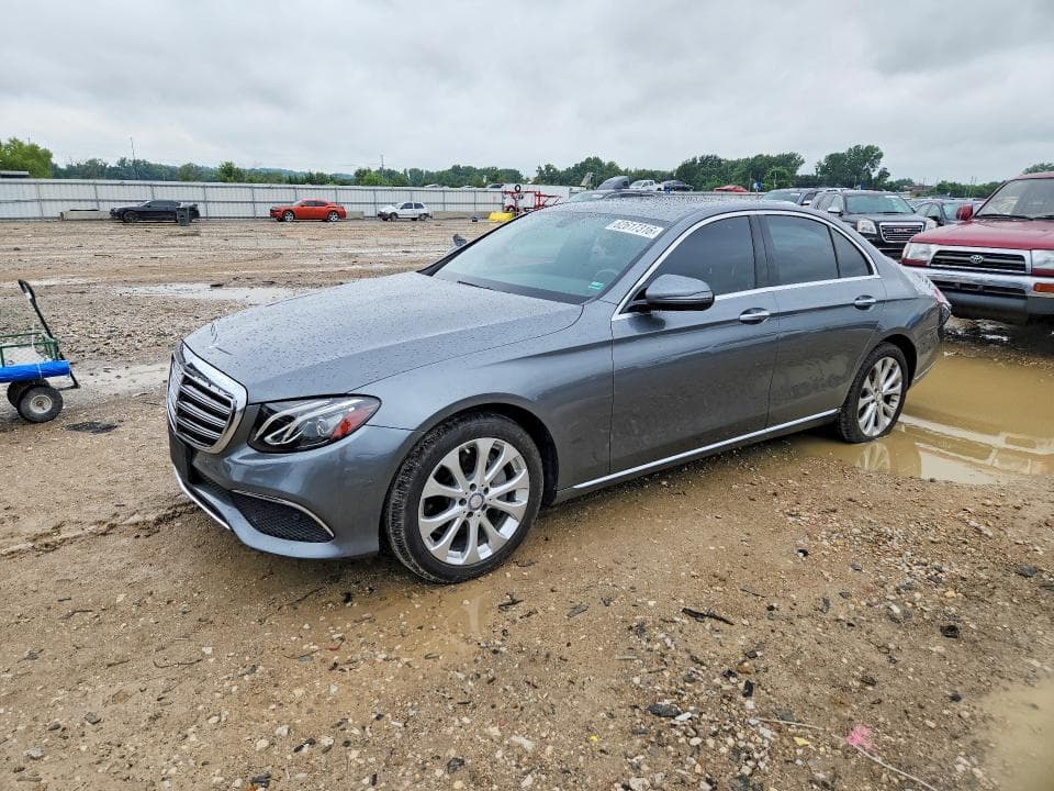 2017 MERCEDES-BENZ E 300 4MATIC - 1