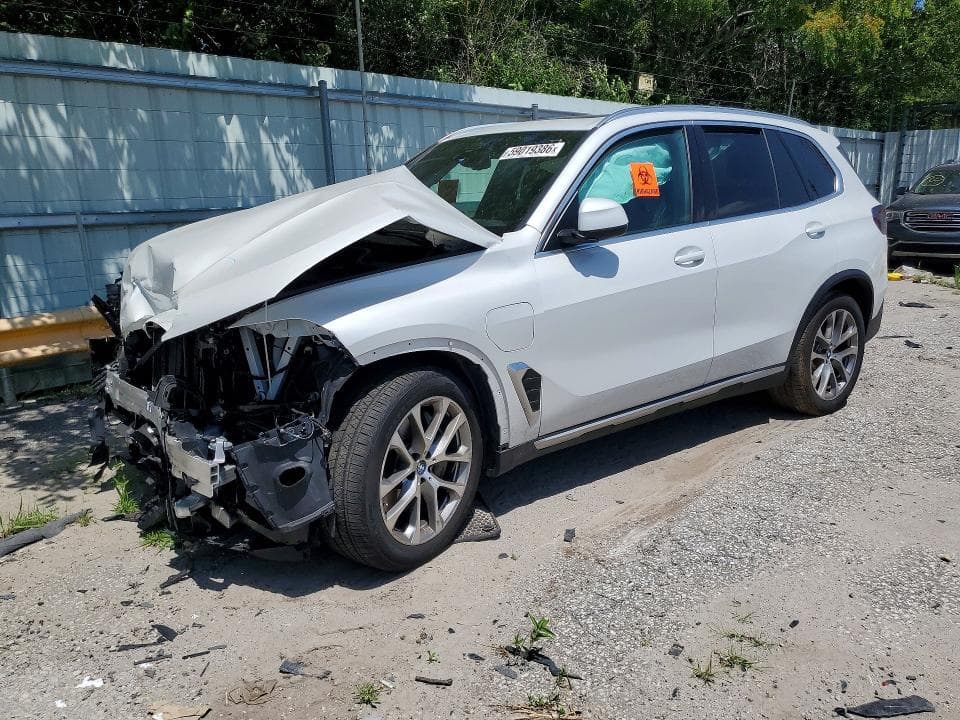 2025 BMW X5 XDRIVE50E - 1