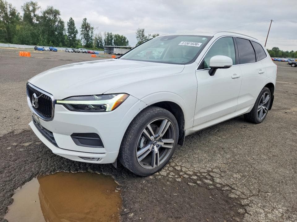 2021 VOLVO XC60 T5 MOMENTUM - 1