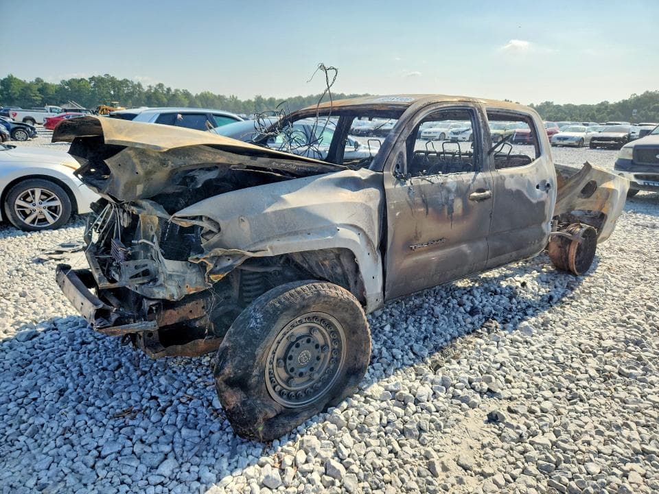 2017 TOYOTA TACOMA TRD SPORT - 1