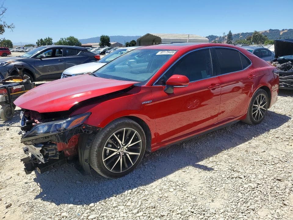 2021 TOYOTA CAMRY SE - 1