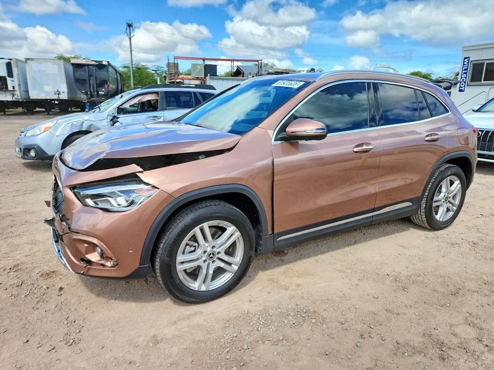 2022 MERCEDES-BENZ GLA 250 - 1