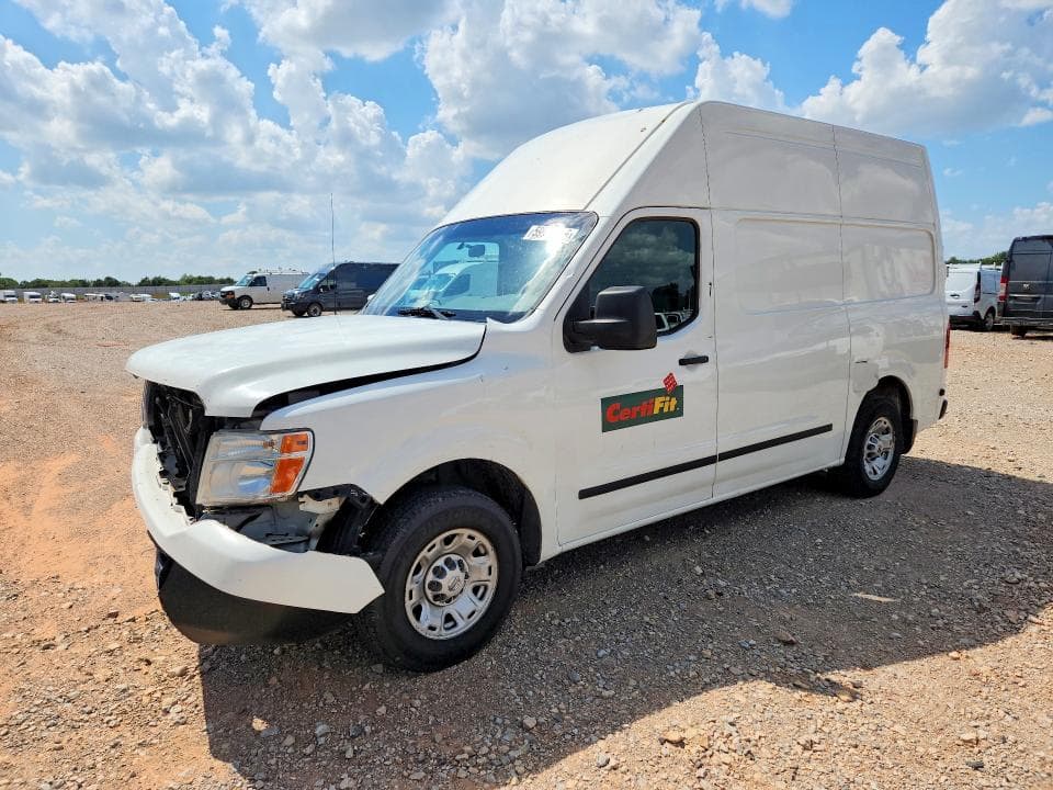 2017 NISSAN NV 2500 DELIVERY VAN - 1