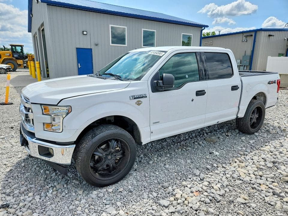 2017 FORD F150 SUPERCREW - 1