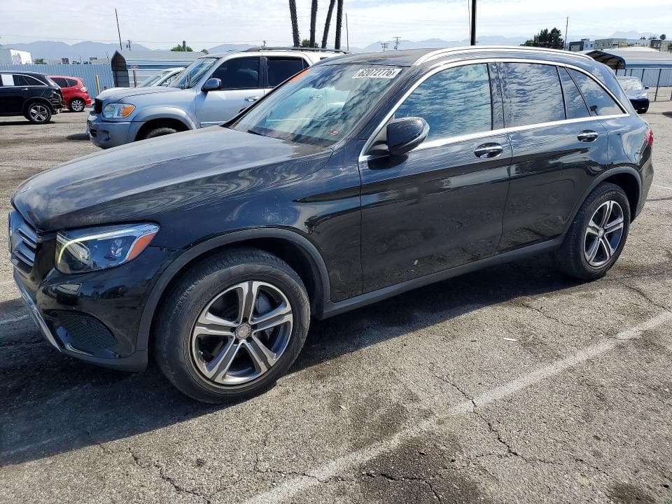 2017 MERCEDES-BENZ GLC 300 - 1