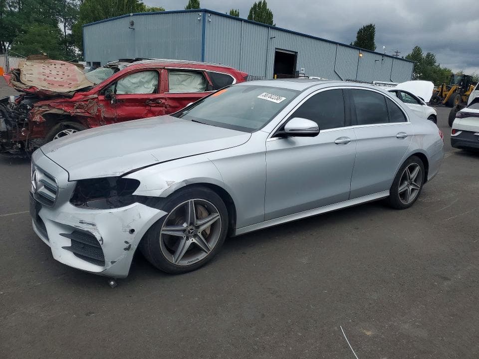 2017 MERCEDES-BENZ E 300 - 1