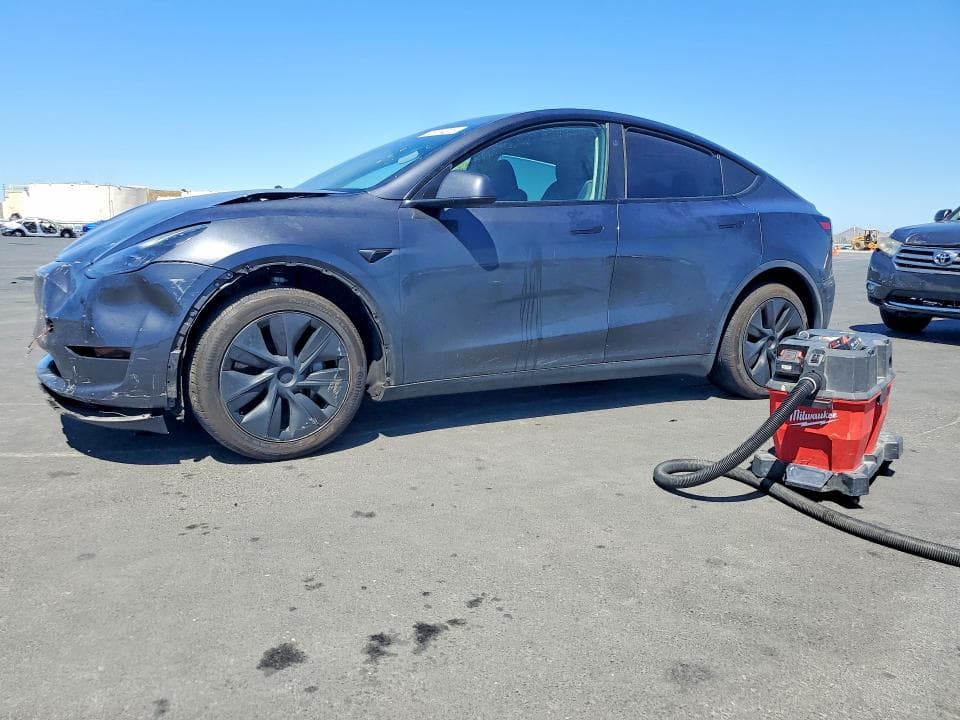 2024 TESLA MODEL Y - 1