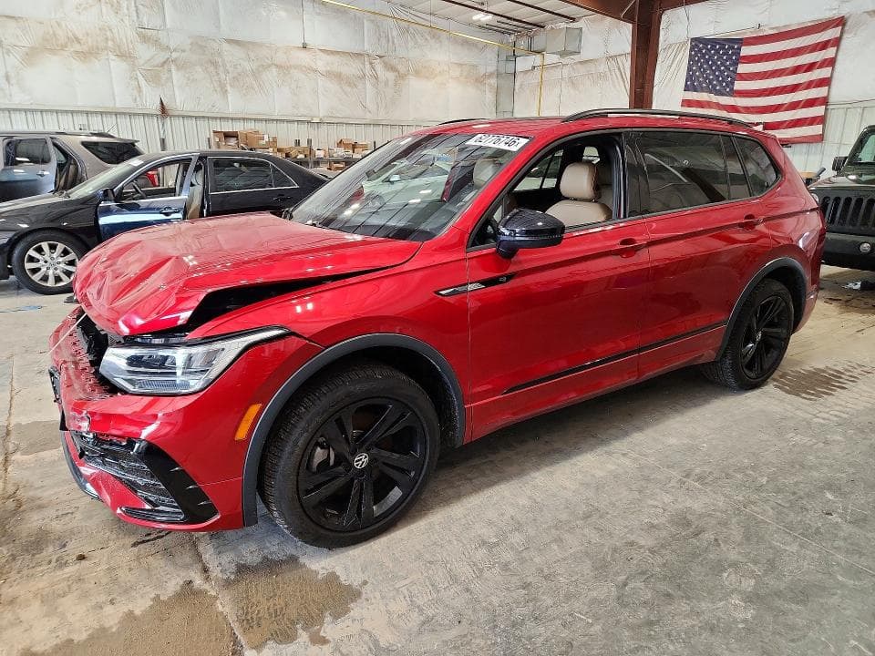 2024 VOLKSWAGEN TIGUAN SE R-LINE BLACK - 1