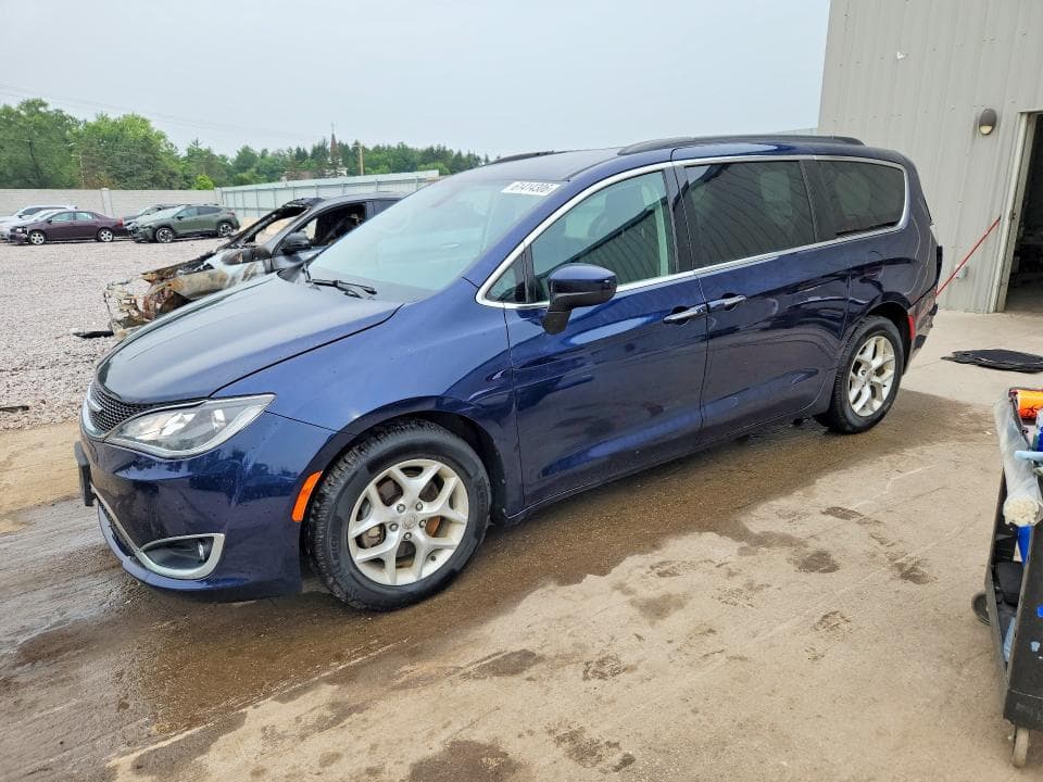 2017 CHRYSLER PACIFICA TOURING L - 1