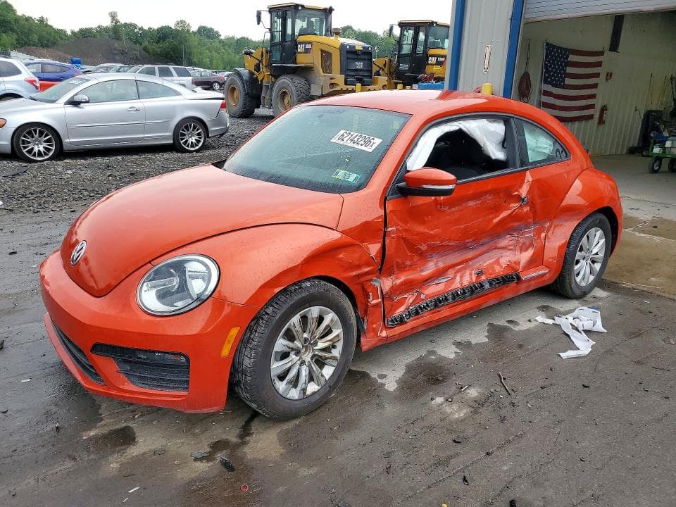 2019 VOLKSWAGEN BEETLE S - 1