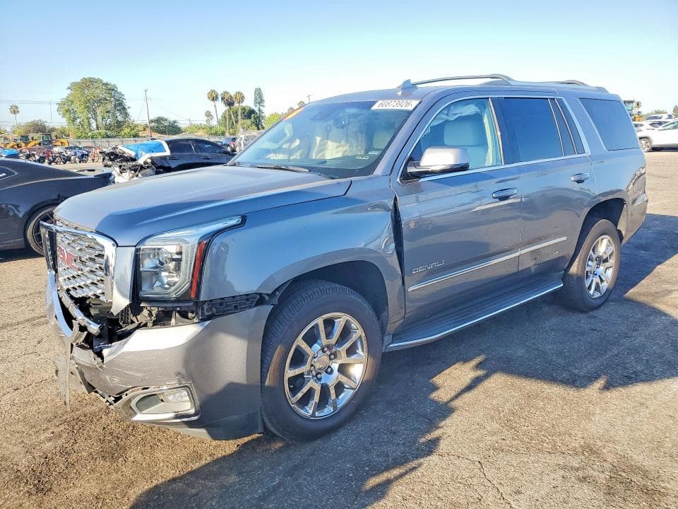 2018 GMC YUKON DENALI - 1