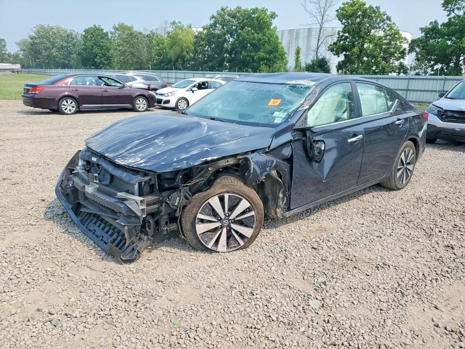 2022 NISSAN ALTIMA SV - 1