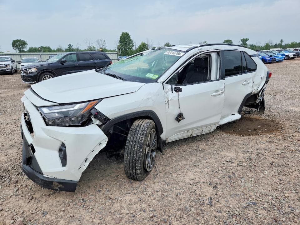 2025 TOYOTA RAV4 XLE PREMIUM - 1