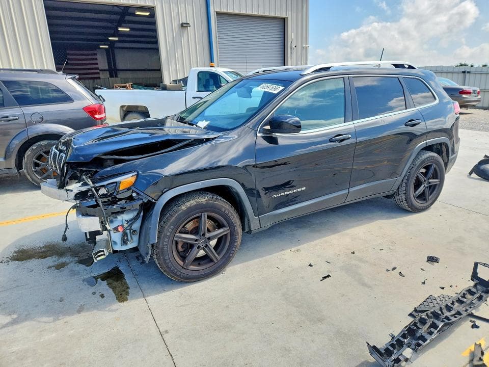 2019 JEEP CHEROKEE LATITUDE PLUS - 1