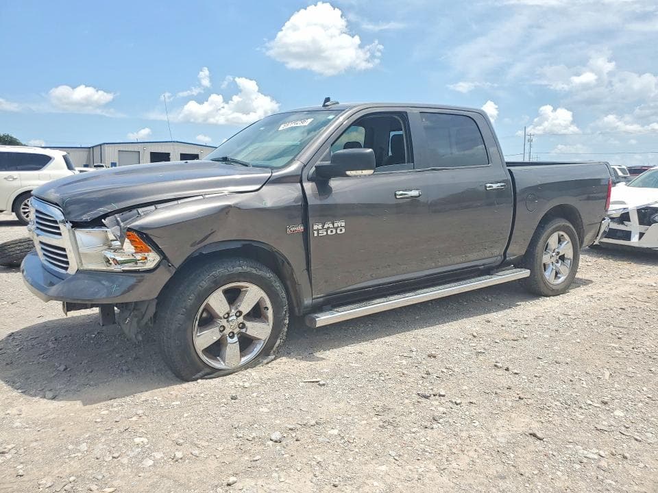 2017 RAM 1500 SLT - 1