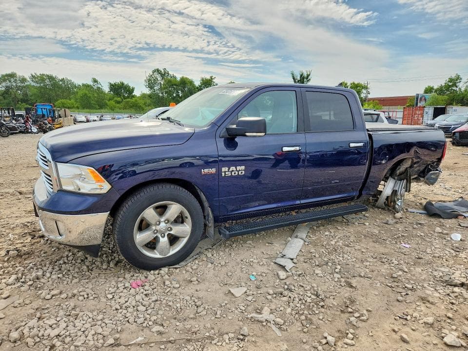2017 RAM 1500 SLT - 1
