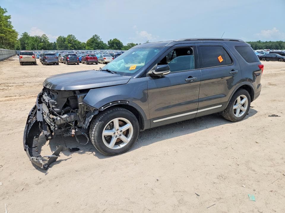 2018 FORD EXPLORER XLT - 1