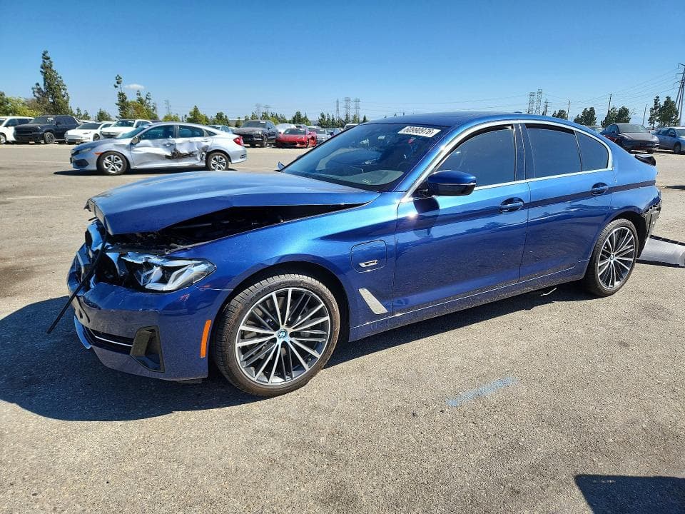 2023 BMW 530E - 1