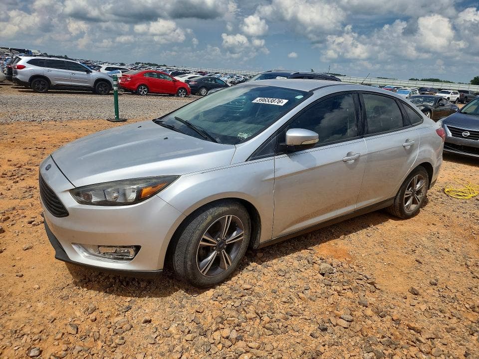 2017 FORD FOCUS SE - 1