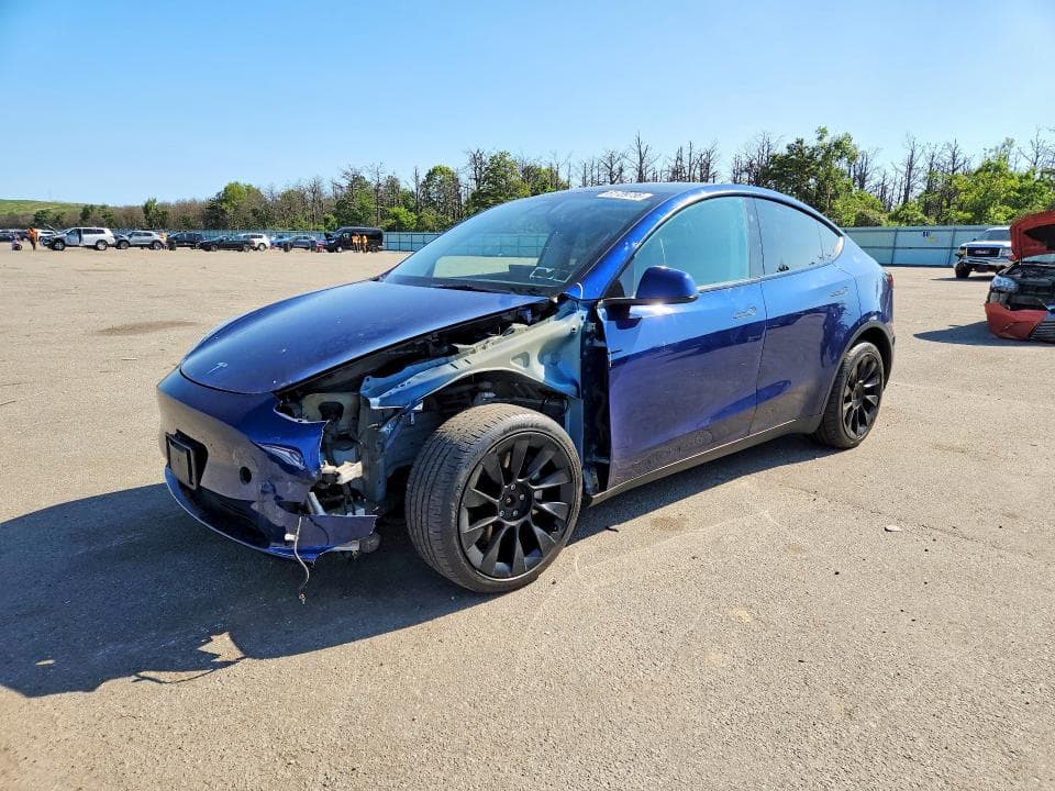 2023 TESLA MODEL Y - 1