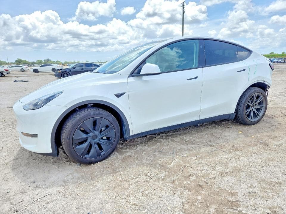 2024 TESLA MODEL Y - 1