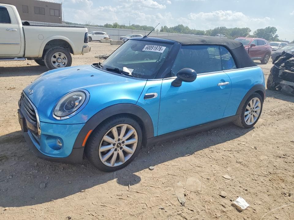 2017 MINI COOPER - 1