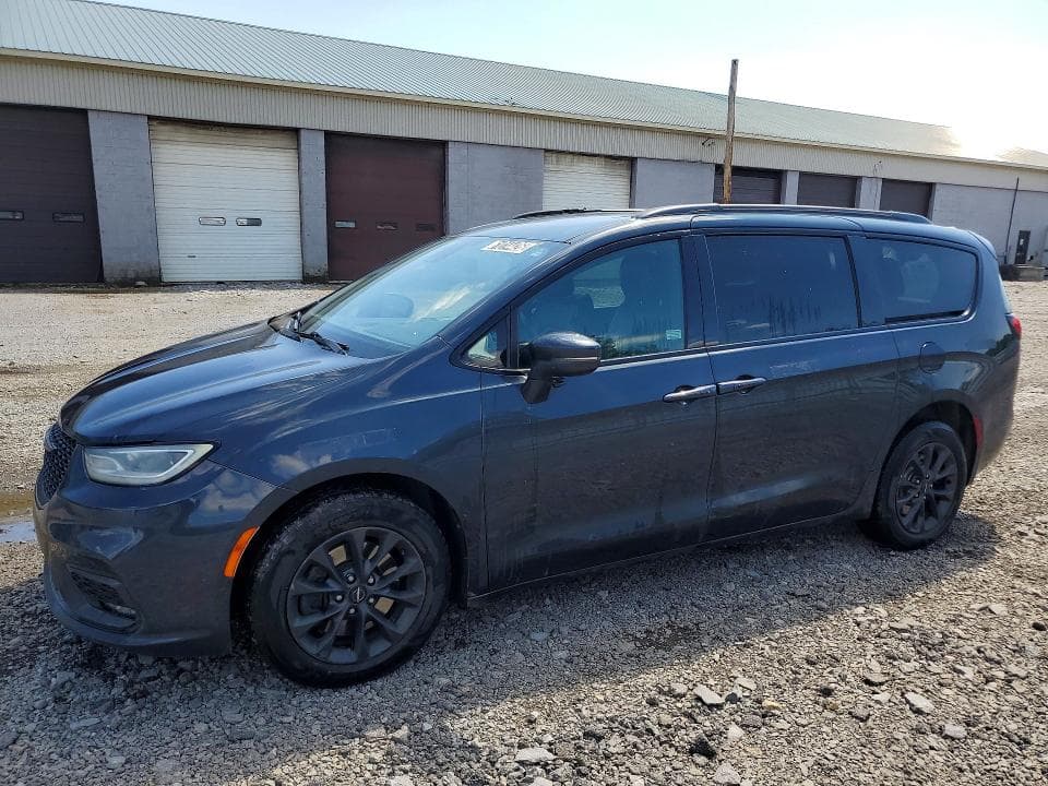 2021 CHRYSLER PACIFICA LIMITED - 1