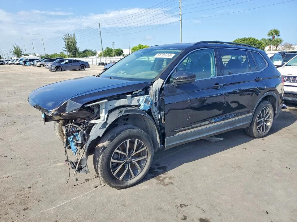 2018 VOLKSWAGEN TIGUAN SE