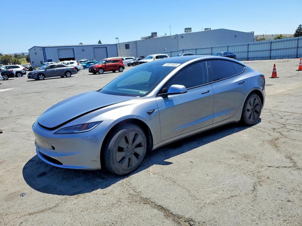 2025 TESLA MODEL 3 - 1