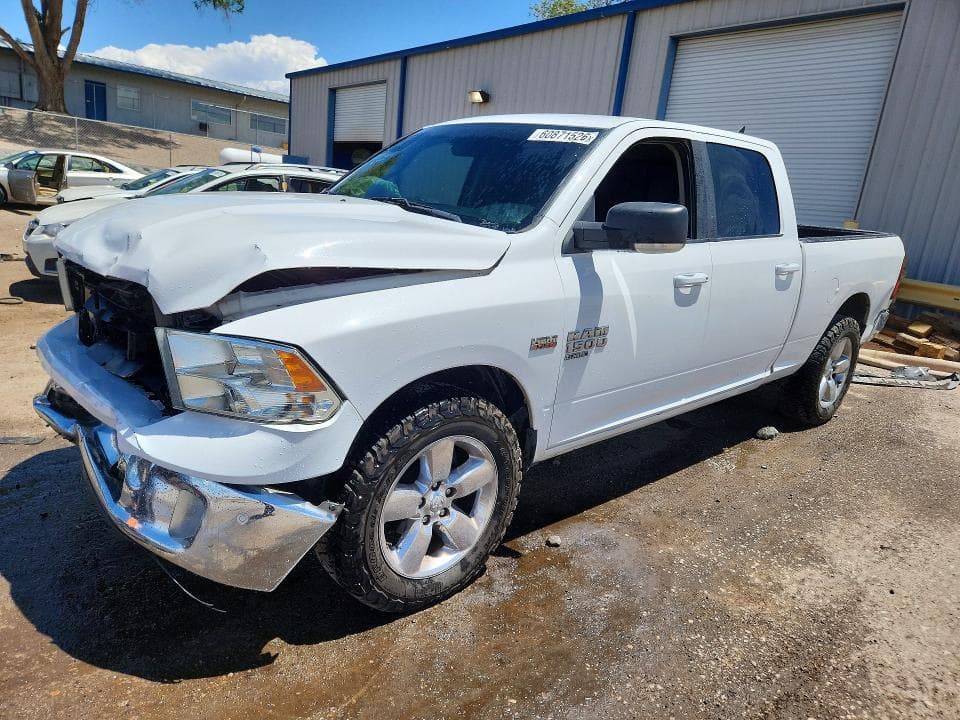 2019 RAM 1500 CLASSIC SLT - 1
