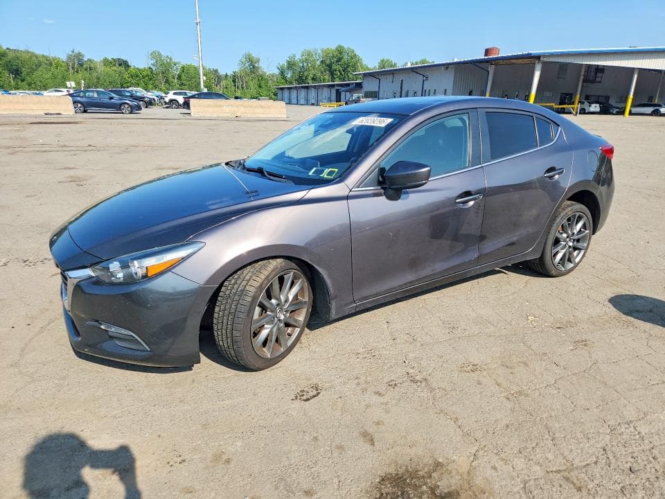 2018 MAZDA 3 TOURING - 1